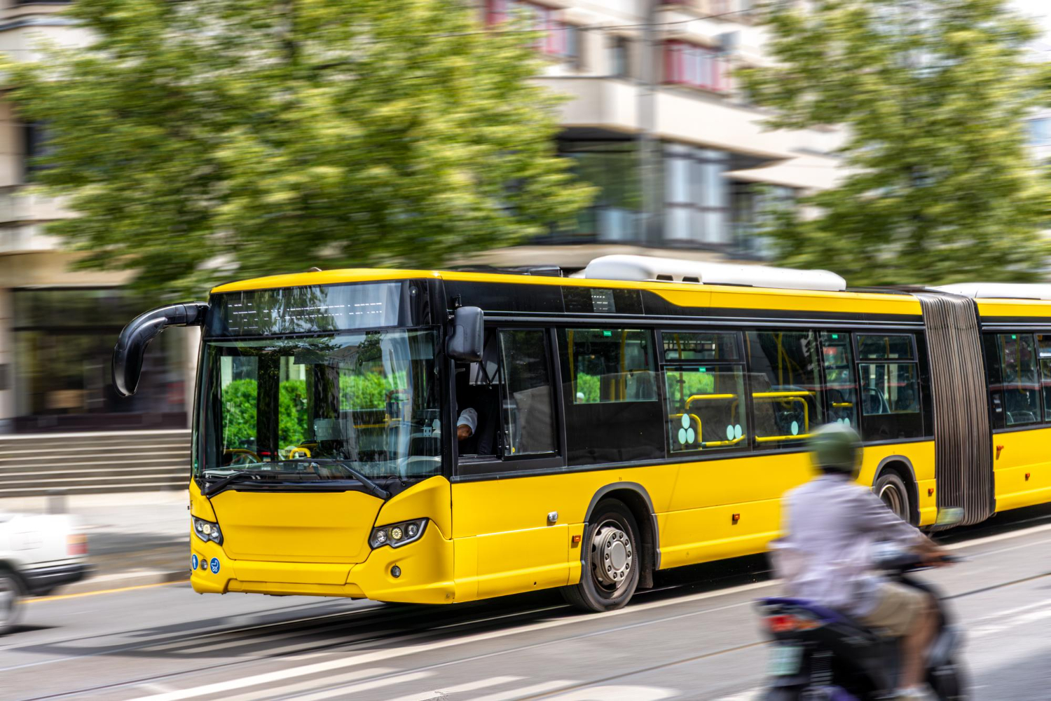 68601